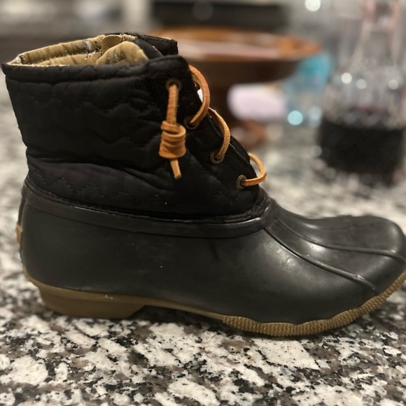 Sperry Black Saltwater women’s boots - Picture 2 of 3